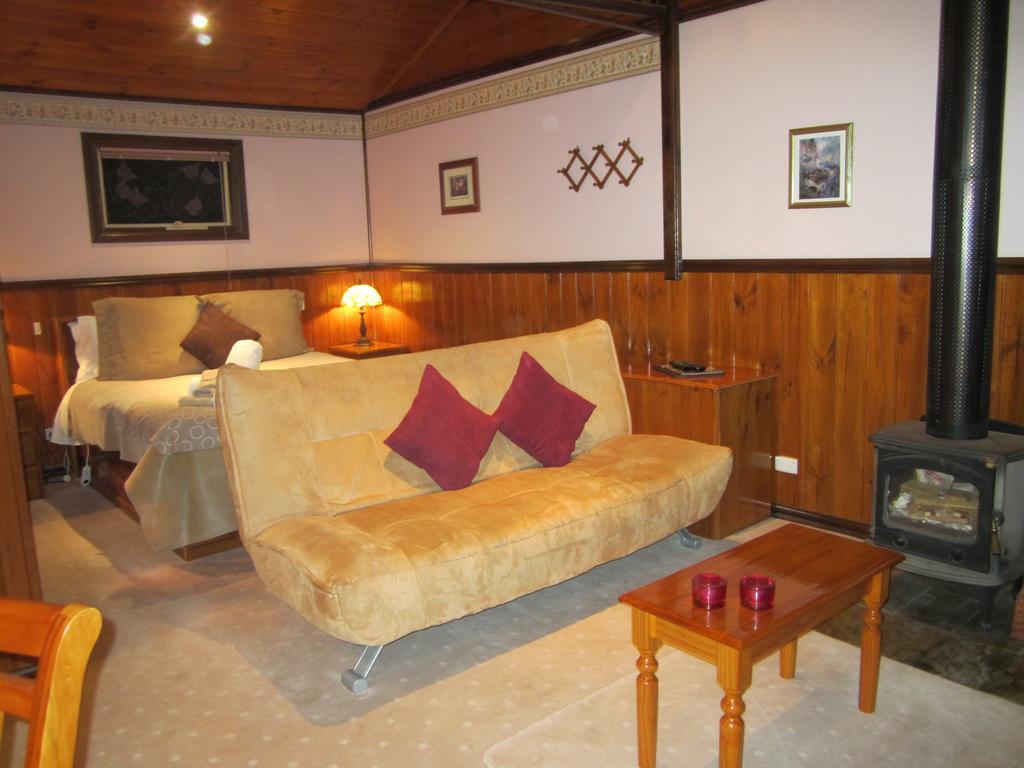 Willowlake Cottages Howqua Eksteriør billede