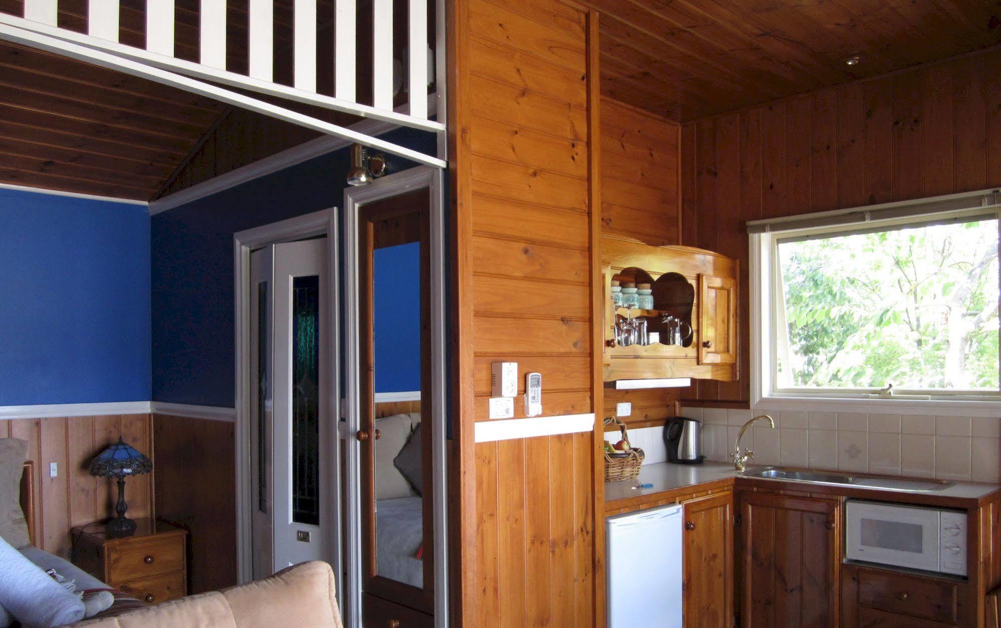 Willowlake Cottages Howqua Eksteriør billede